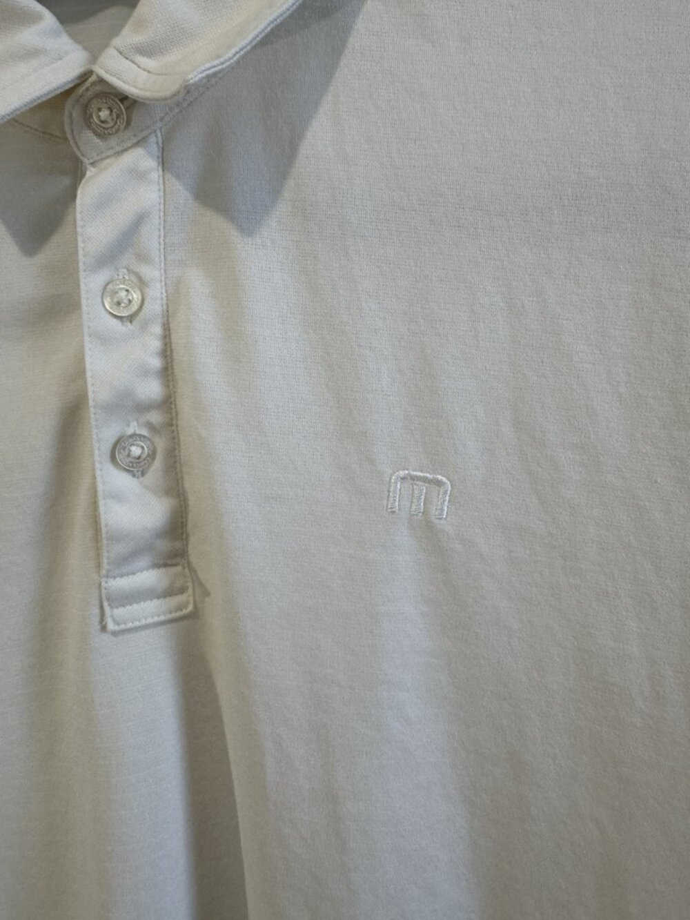 TravisMathew Golf Polo Men's M Cream White - Picture 3 of 8